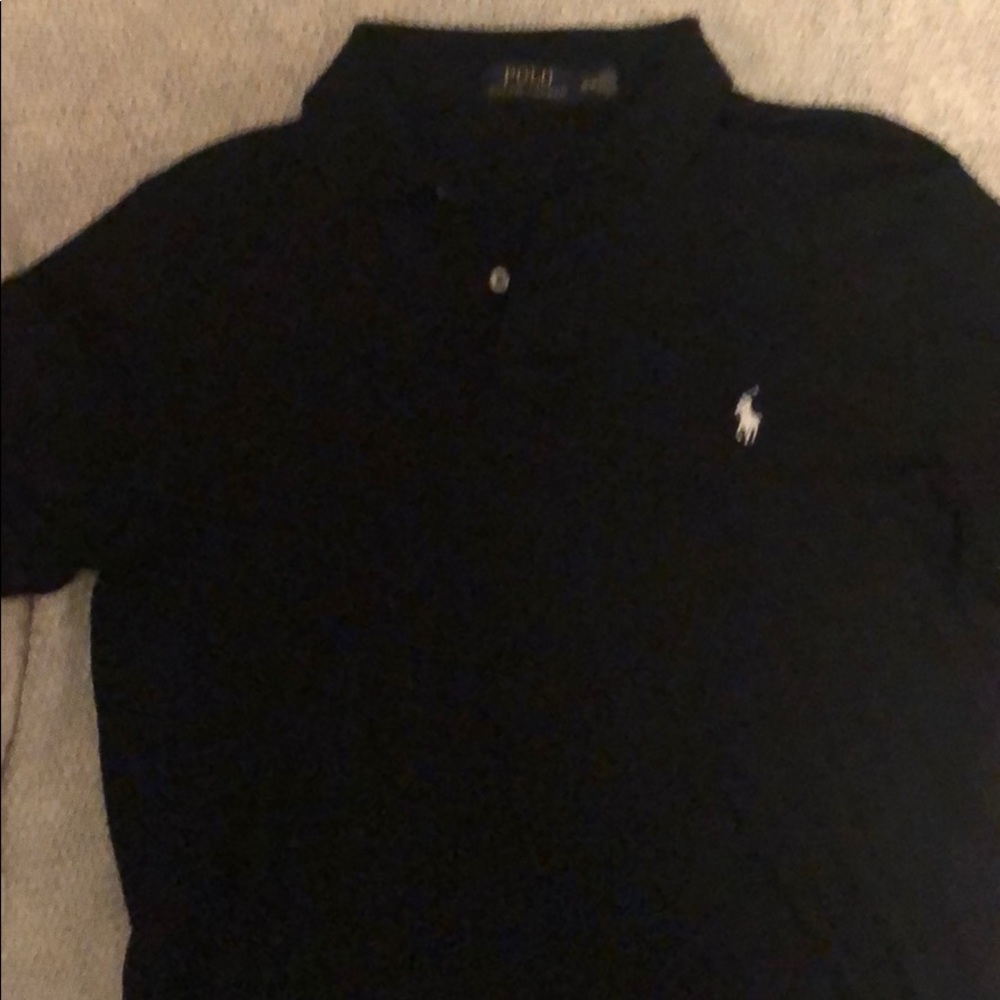 Polo - Picture 2 of 2
